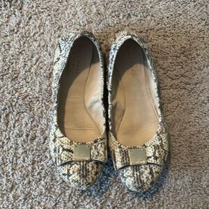 Cole Haan Tali Bow Ballet Flat Size 7.5 in Snakeskin